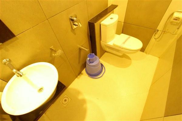 Princess Hotel Ankleshwar Bagian luar foto