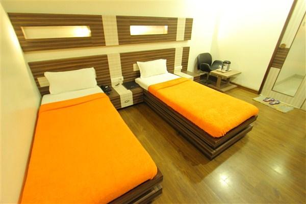 Princess Hotel Ankleshwar Bagian luar foto